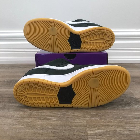 Nike SB Dunk Low Pro Black Gum - Picture 5 of 7